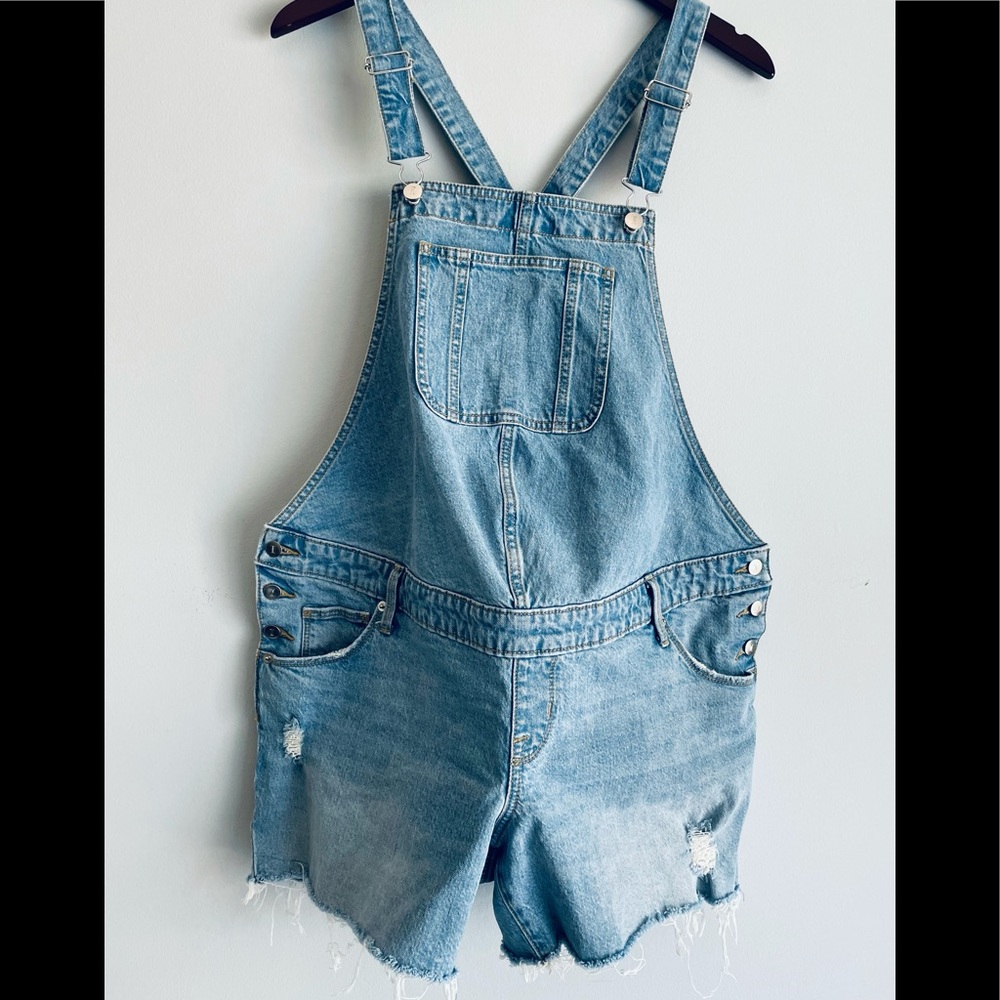 Women's Isabel Shortall Maternity Jean Shorts